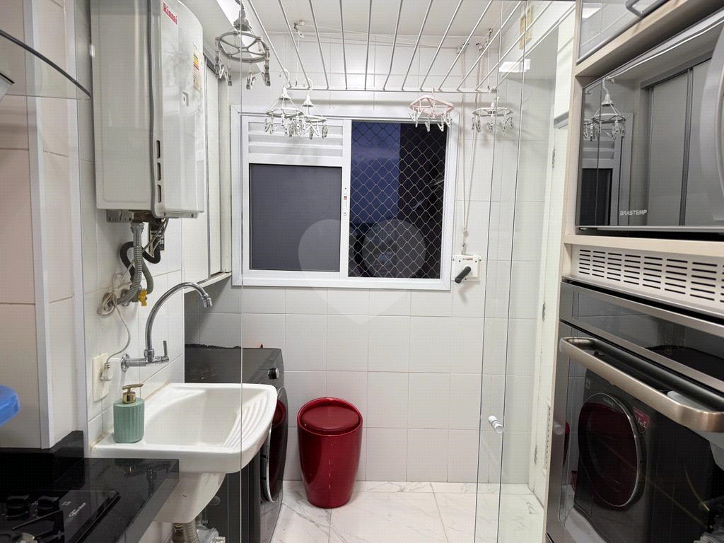 Apartamento todo automatizado com varanda e um lindo por do sol 