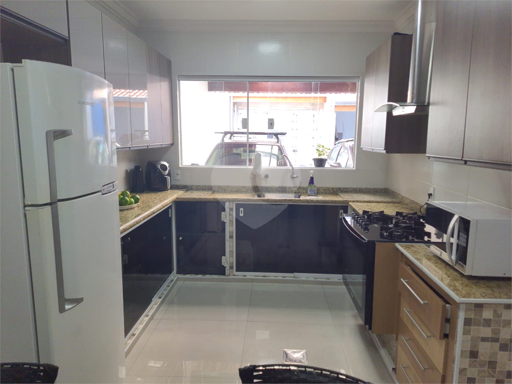 Casa à venda com 2 quartos, 128m² - Foto 16
