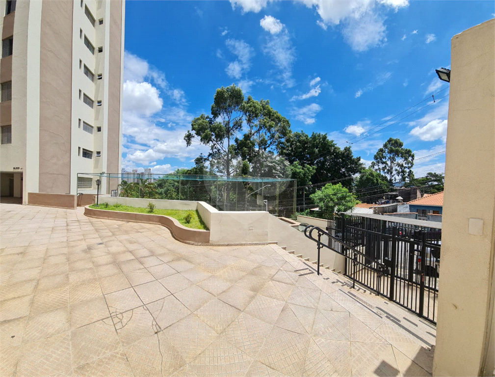 APARTAMENTO em TUCURUVI