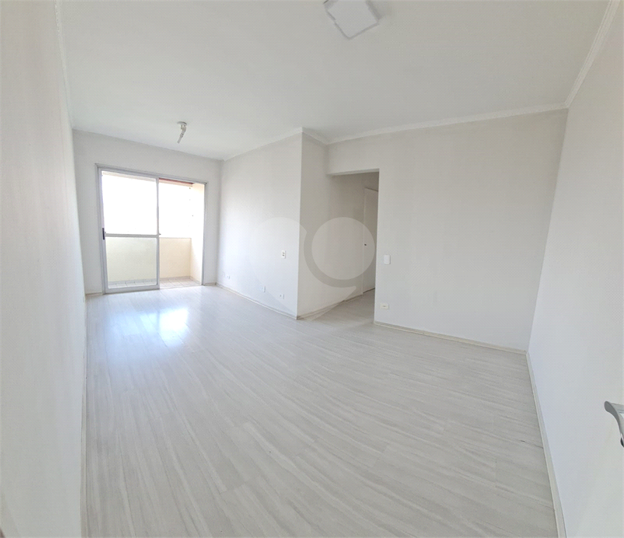 APARTAMENTO em TUCURUVI