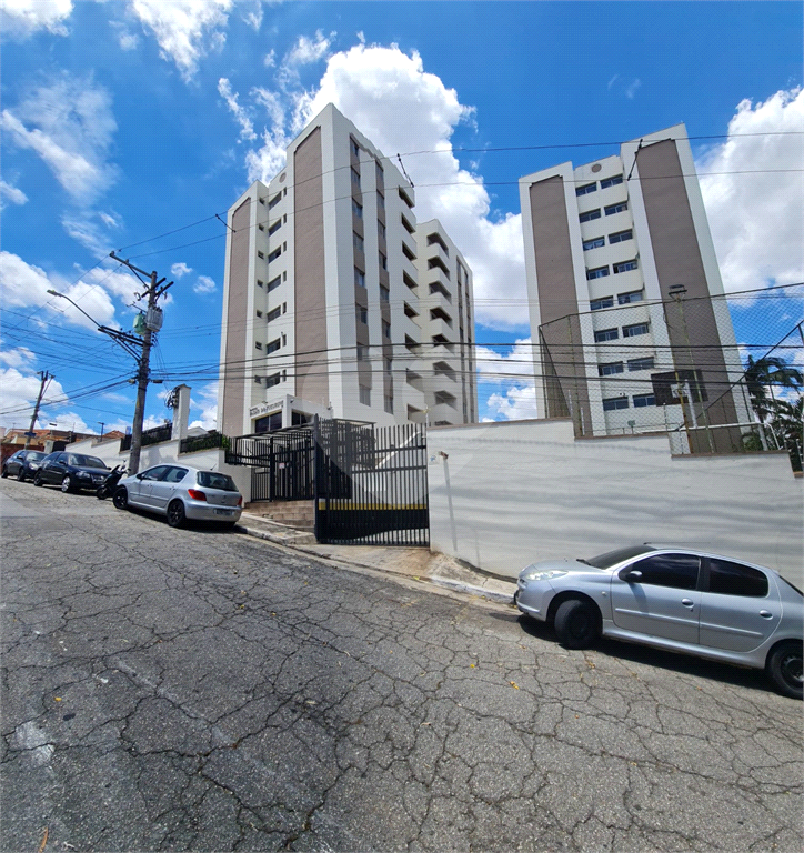 APARTAMENTO em TUCURUVI