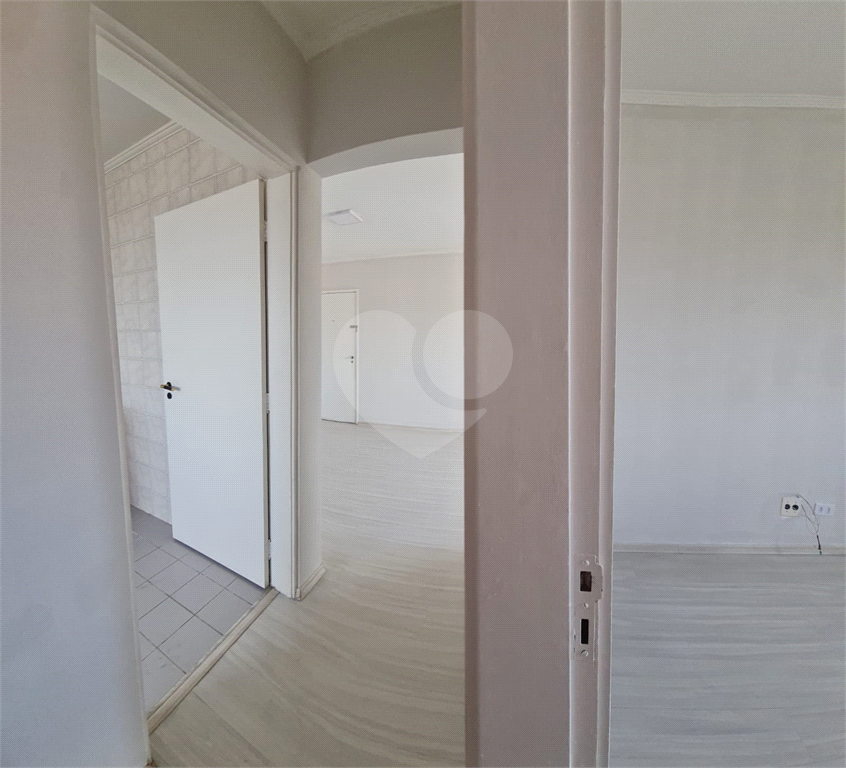 APARTAMENTO em TUCURUVI