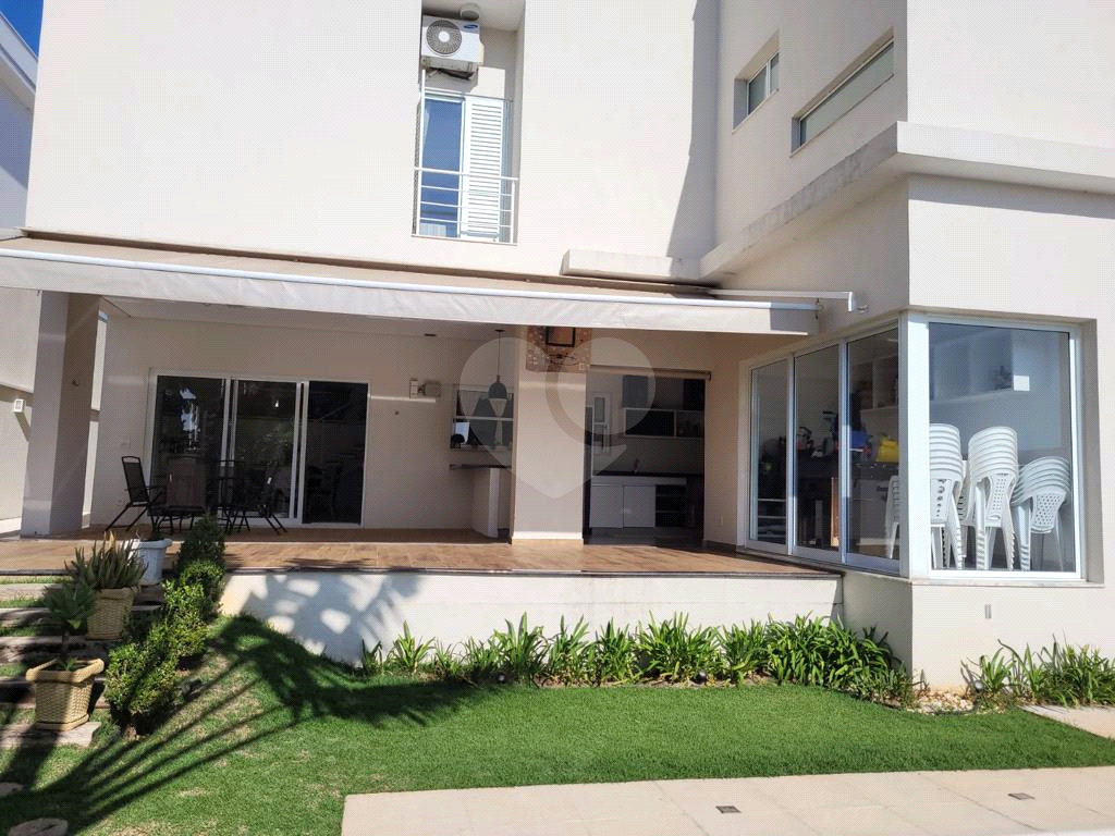 Casa de Condomínio à venda com 4 quartos, 400m² - Foto 13