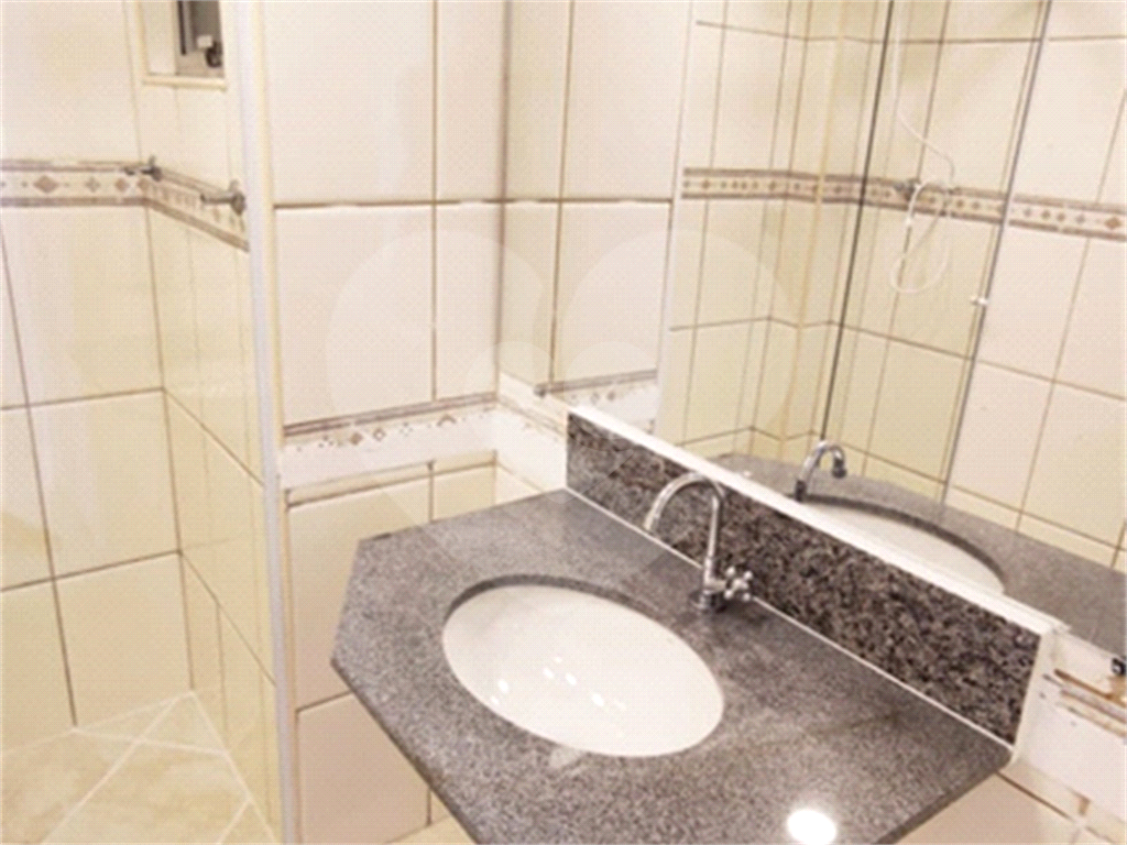 Apartamento à venda com 3 quartos, 70m² - Foto 10