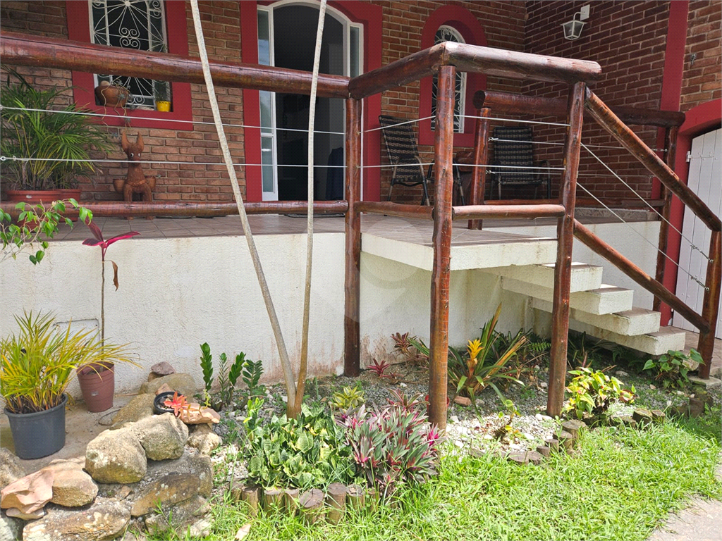 CASA À VENDA NO CLUBE DE CAMPO EM MAIRIPORÃ