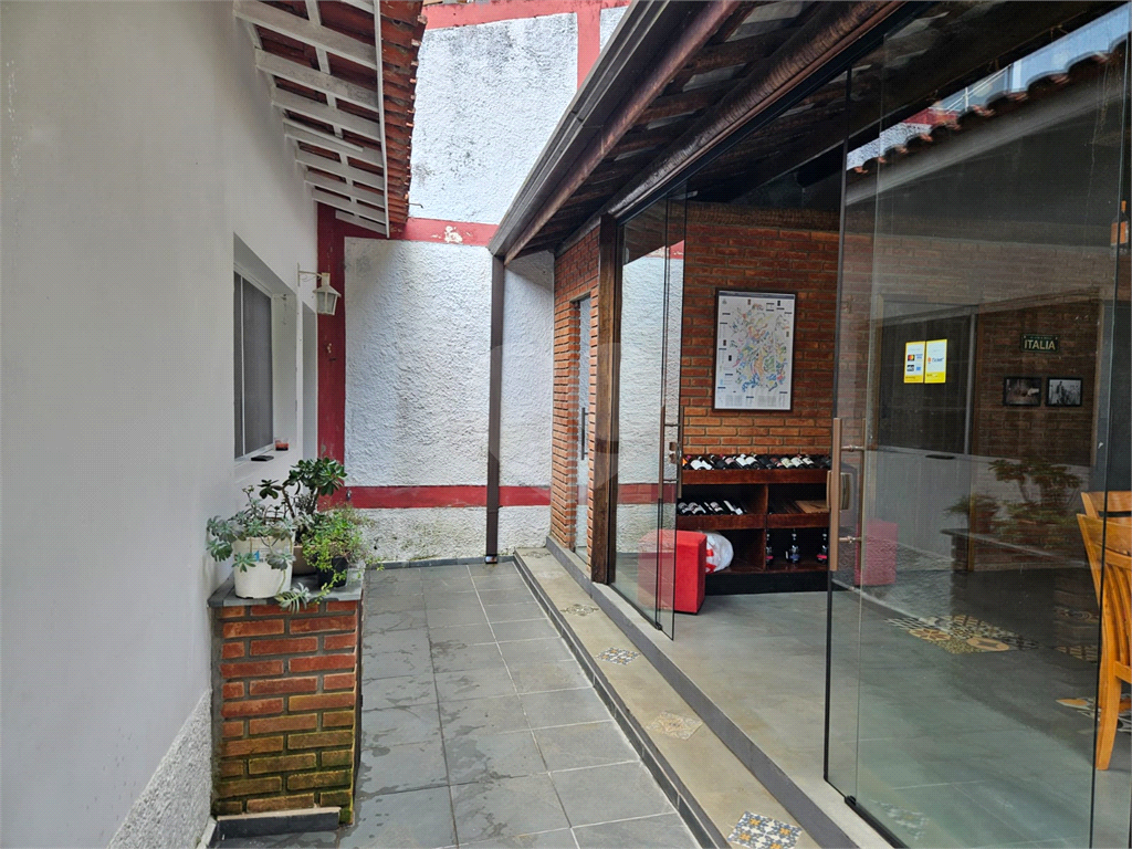 CASA À VENDA NO CLUBE DE CAMPO EM MAIRIPORÃ
