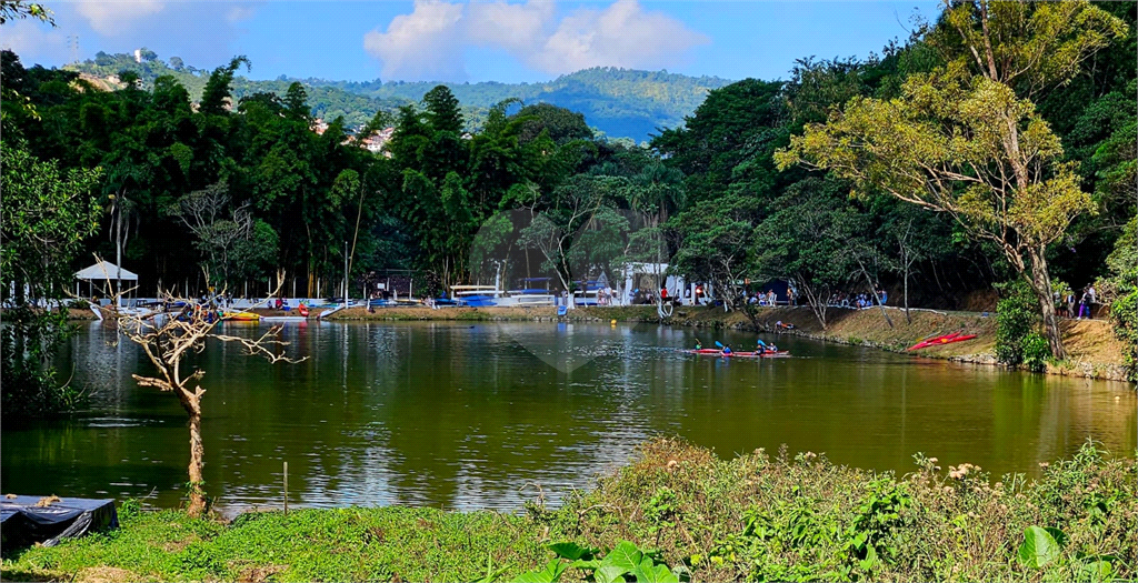 CASA À VENDA NO CLUBE DE CAMPO EM MAIRIPORÃ