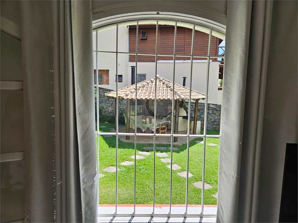 CASA À VENDA NO CLUBE DE CAMPO EM MAIRIPORÃ
