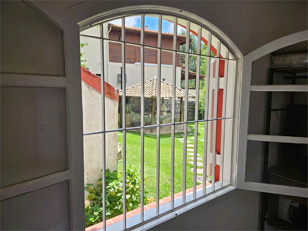 CASA À VENDA NO CLUBE DE CAMPO EM MAIRIPORÃ