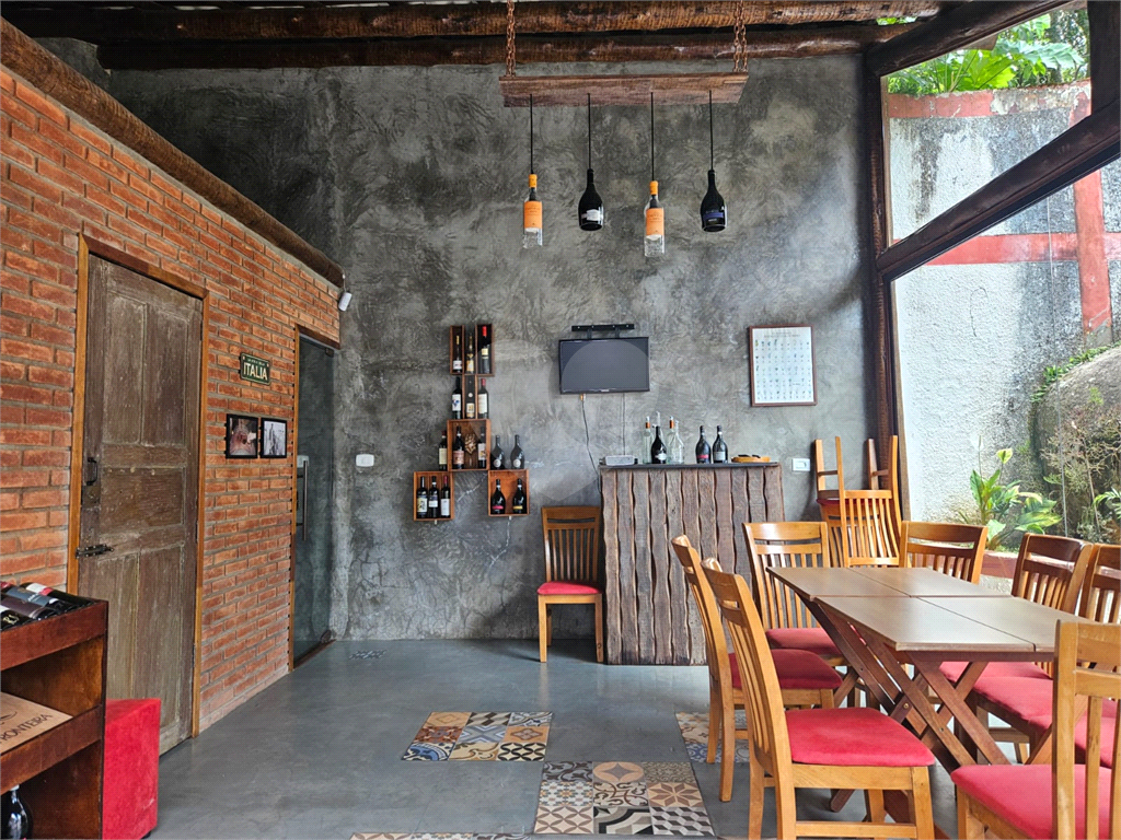 CASA À VENDA NO CLUBE DE CAMPO EM MAIRIPORÃ