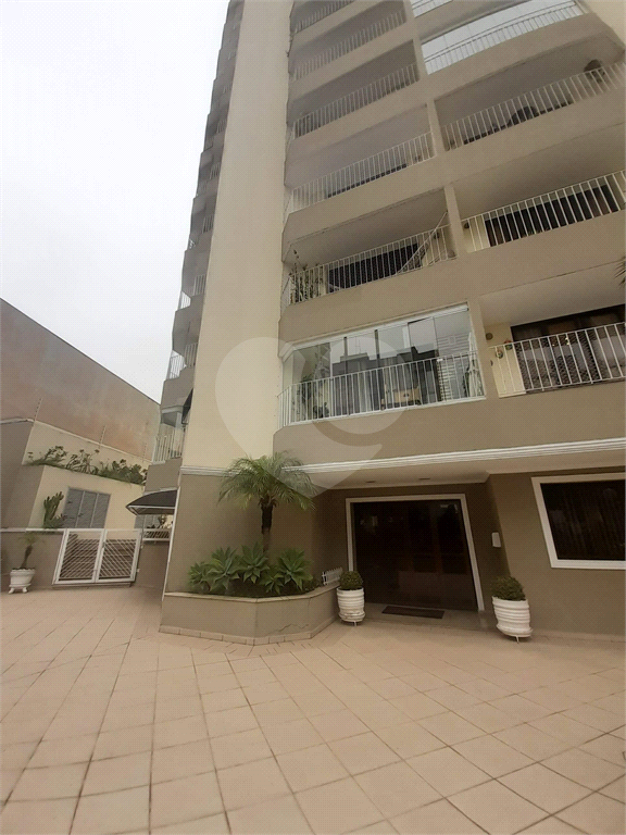 APARTAMENTO em TUCURUVI