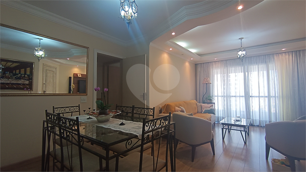 APARTAMENTO em TUCURUVI