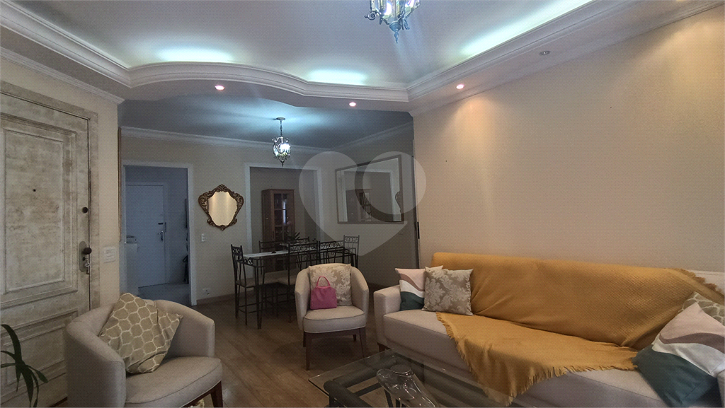 APARTAMENTO em TUCURUVI