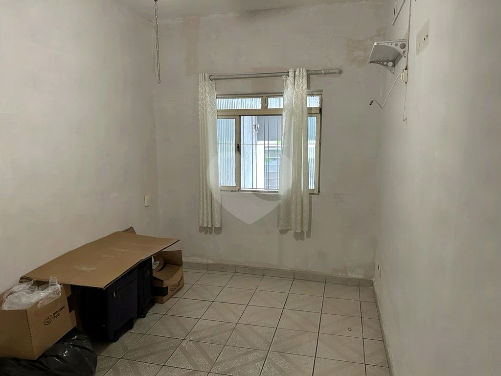 Casa à venda com 3 quartos, 247m² - Foto 16