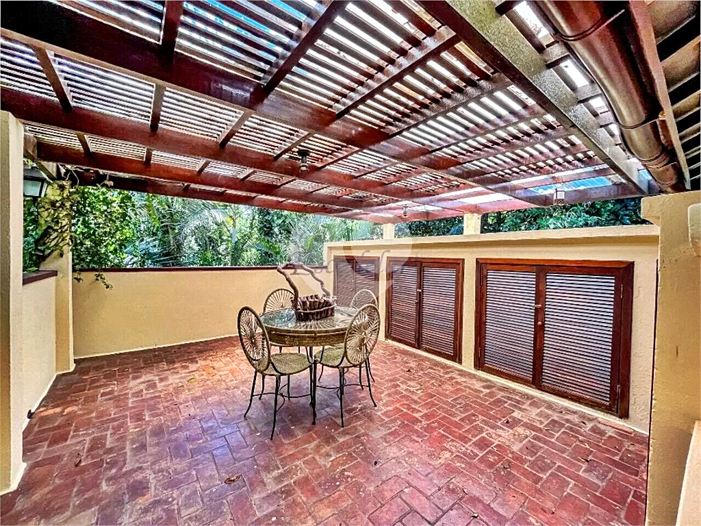 Casa de Condomínio à venda com 5 quartos, 328m² - Foto 12