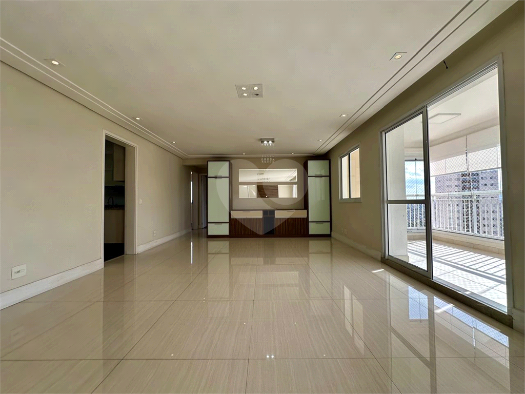 APARTAMENTO em MANDAQUI