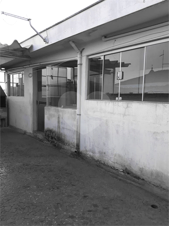 Oportunidade de um Prédio Comercial com moradia no Jardim Vila Formosa