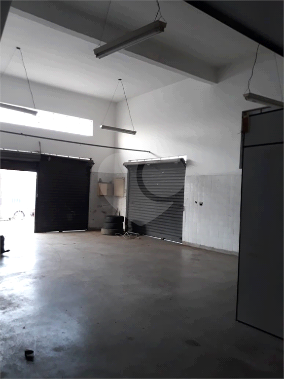 Oportunidade de um Prédio Comercial com moradia no Jardim Vila Formosa