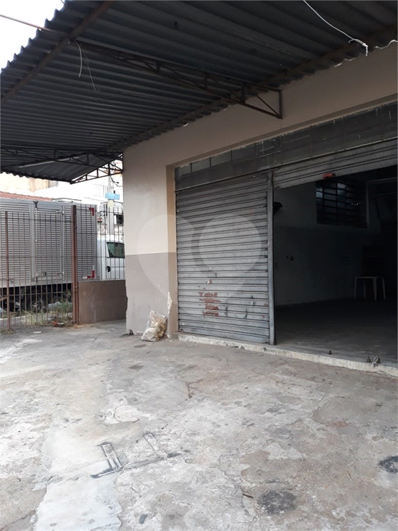 Oportunidade de um Prédio Comercial com moradia no Jardim Vila Formosa