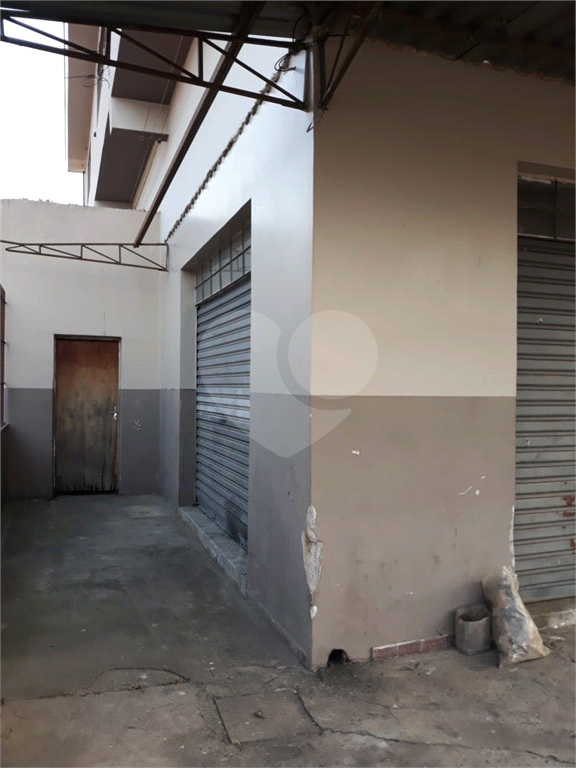 Oportunidade de um Prédio Comercial com moradia no Jardim Vila Formosa