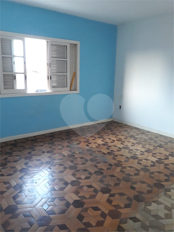 Oportunidade de um Prédio Comercial com moradia no Jardim Vila Formosa