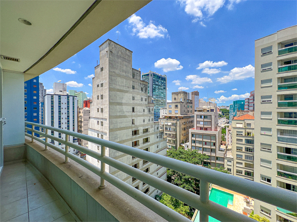 Vende-se: Sala Comercial de 30m², Rua Augusta - Consolação!!!