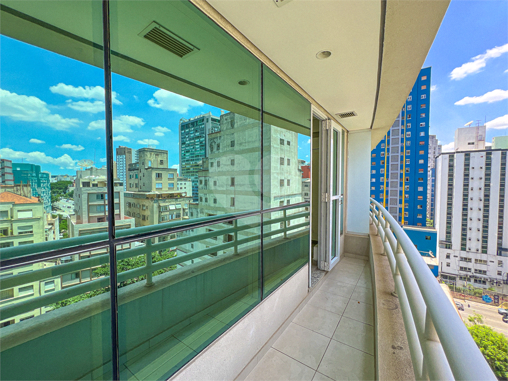 Vende-se: Sala Comercial de 30m², Rua Augusta - Consolação!!!