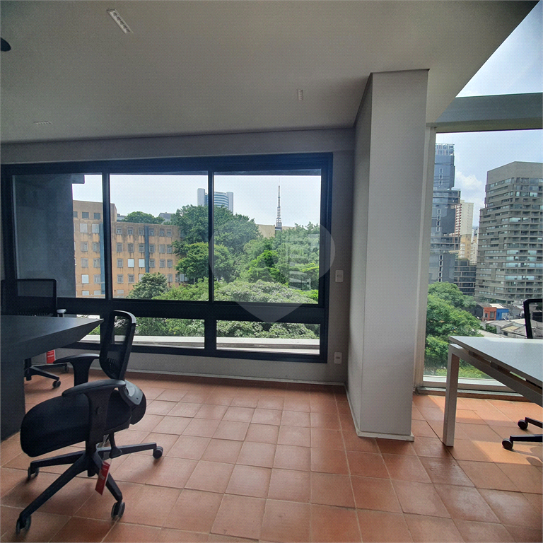 Studio 30m² 01 quarto suíte com varanda e lazer completo Jardins