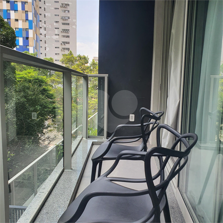 Studio 30m² 01 quarto suíte com varanda e lazer completo Jardins