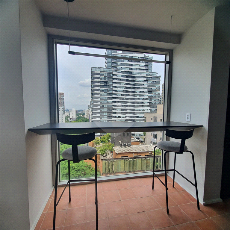 Studio 30m² 01 quarto suíte com varanda e lazer completo Jardins
