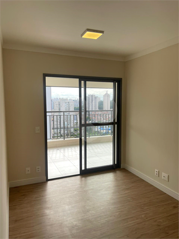 APARTAMENTO em SÃO JOÃO CLÍMACO