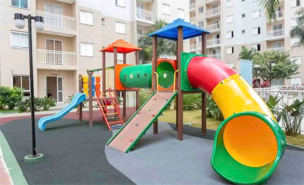 Apartamento à venda com 2 quartos, 53m² - Foto 14