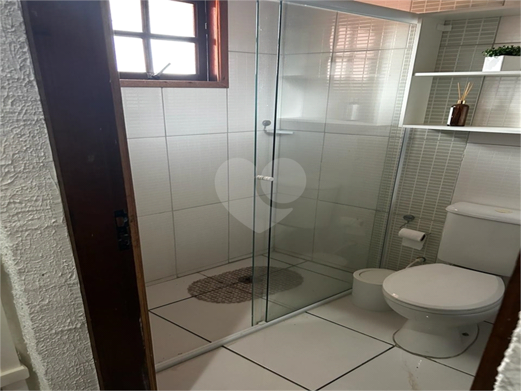 Casa à venda com 2 quartos, 300m² - Foto 18