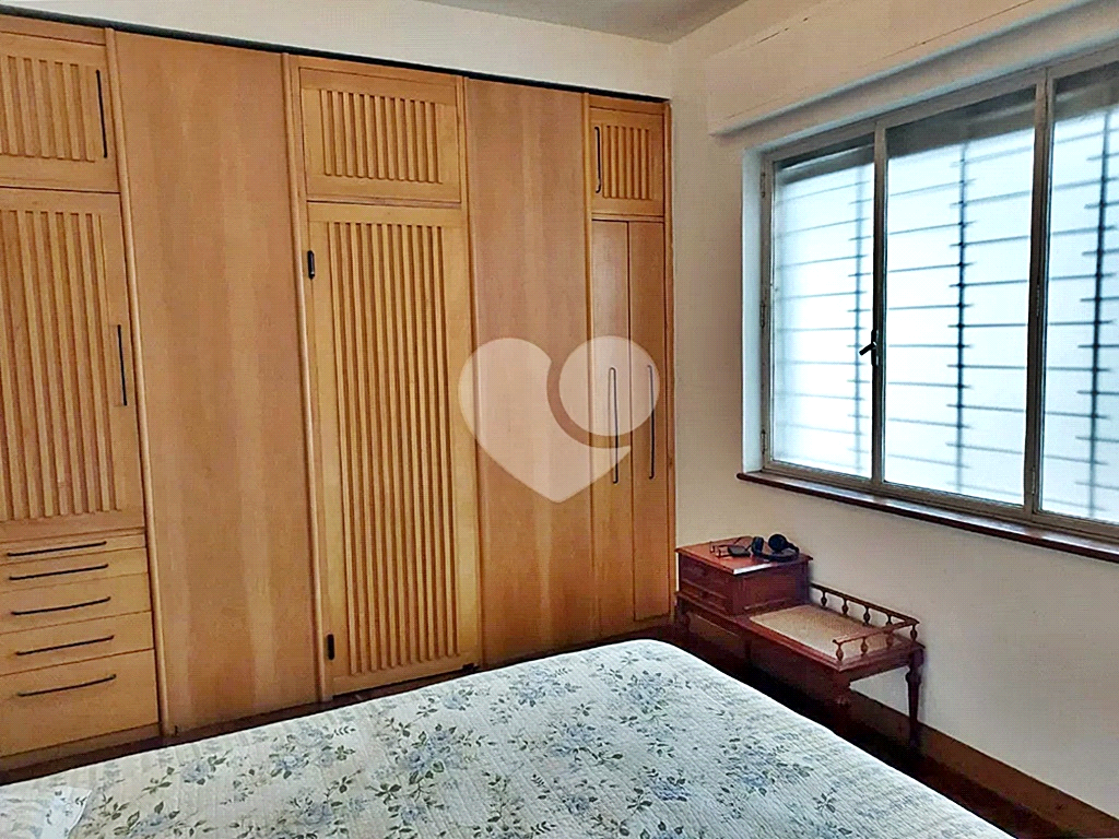 Apartamento à venda com 3 quartos, 200m² - Foto 20