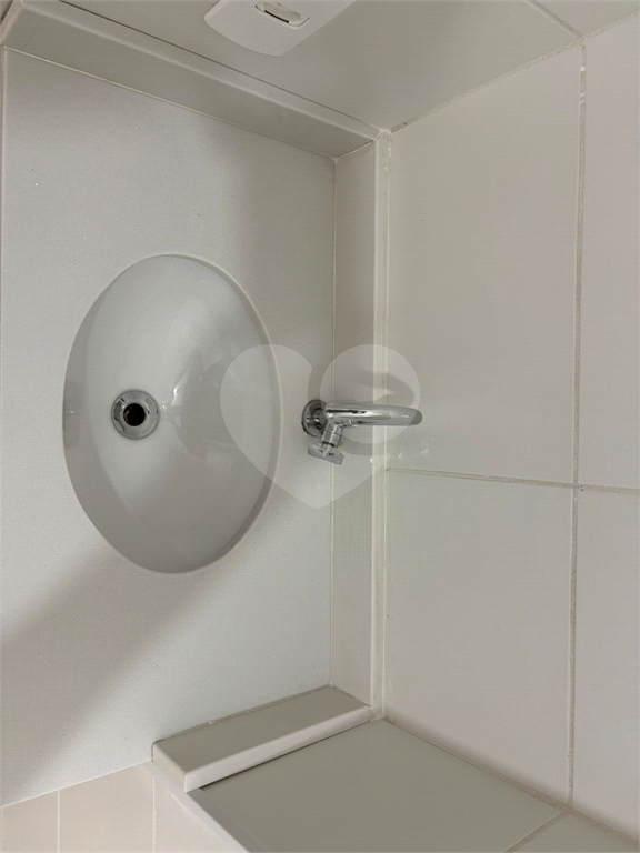 APARTAMENTO em LAPA