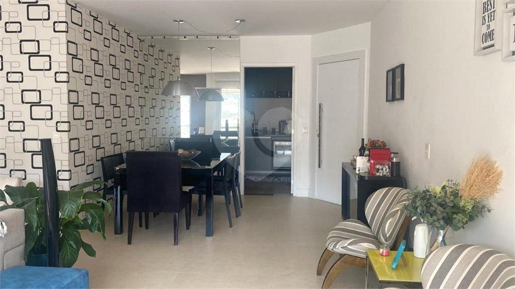 APARTAMENTO em HORTO