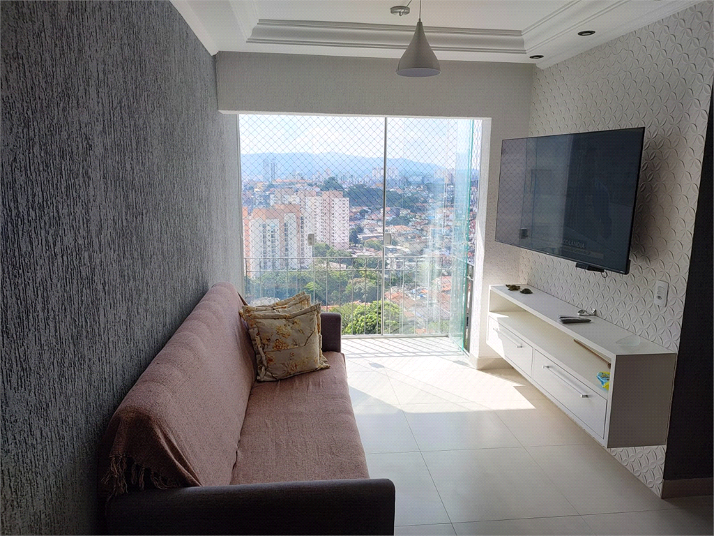 APARTAMENTO em CASA VERDE