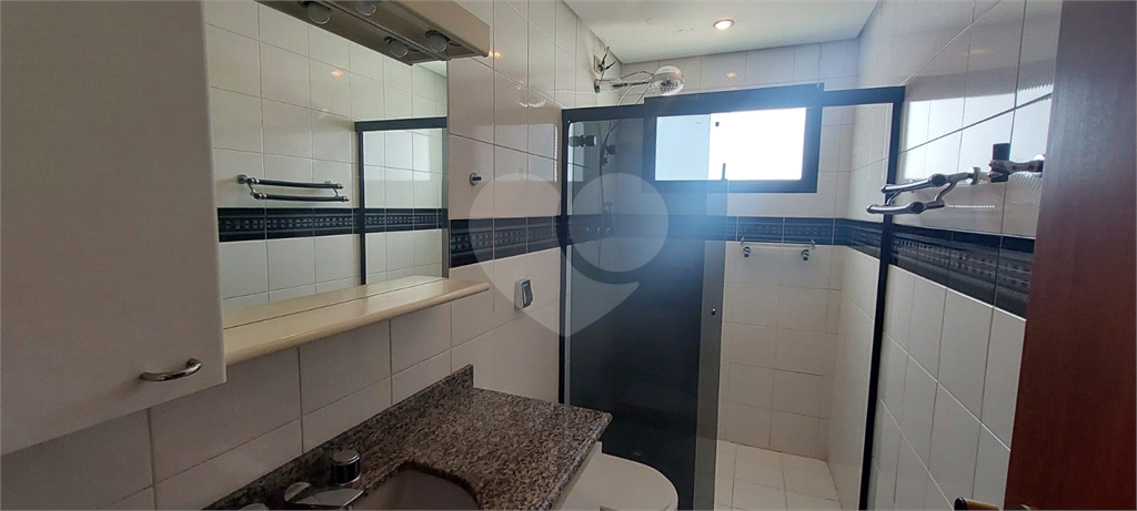 APARTAMENTO em TATUAPÉ