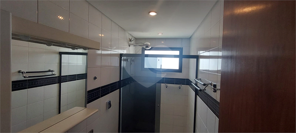 APARTAMENTO em TATUAPÉ