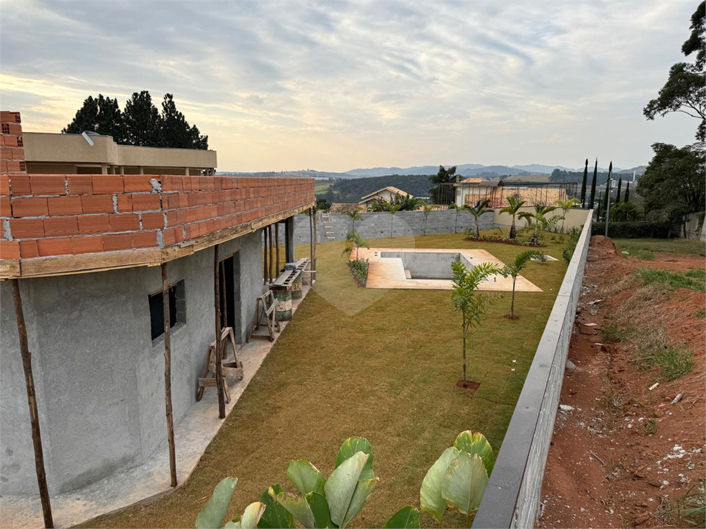 Casa à venda com 4 quartos, 280m² - Foto 4