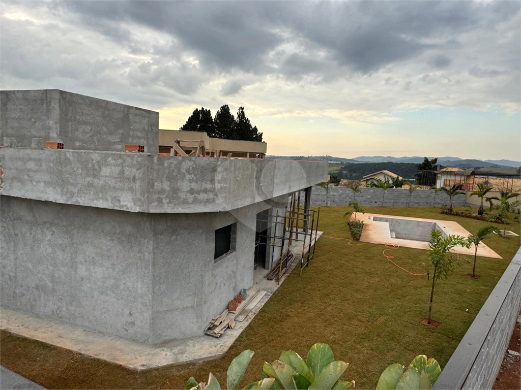 Casa à venda com 4 quartos, 280m² - Foto 8