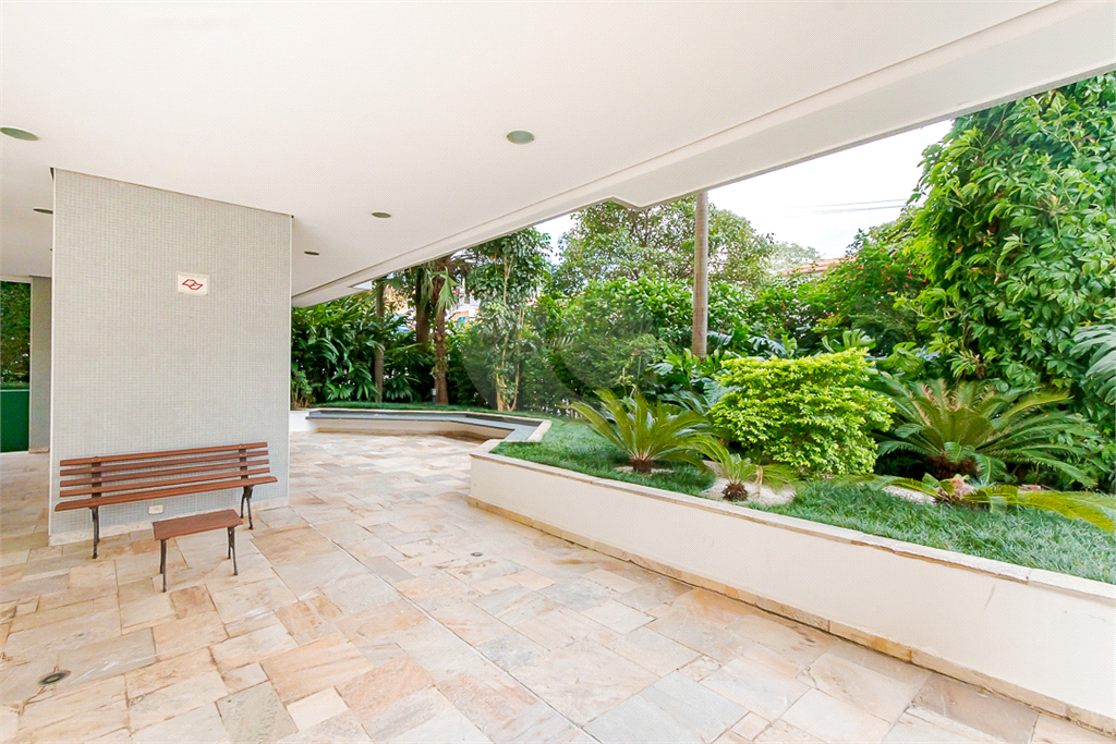 Apartamento Residencial - Alto de Pinheiros