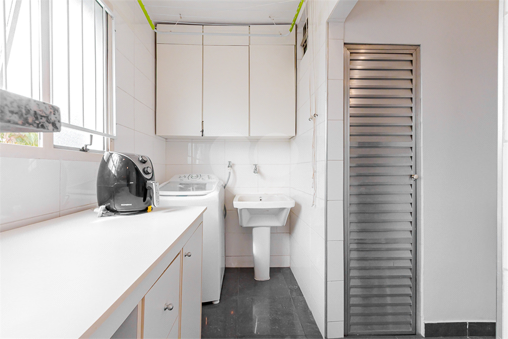 Apartamento Residencial - Alto de Pinheiros