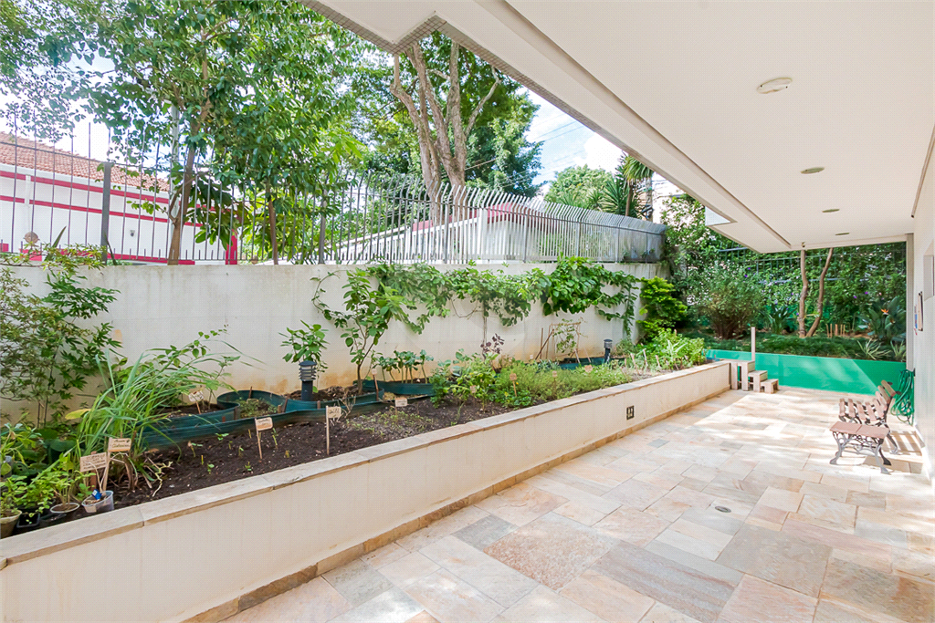 Apartamento Residencial - Alto de Pinheiros