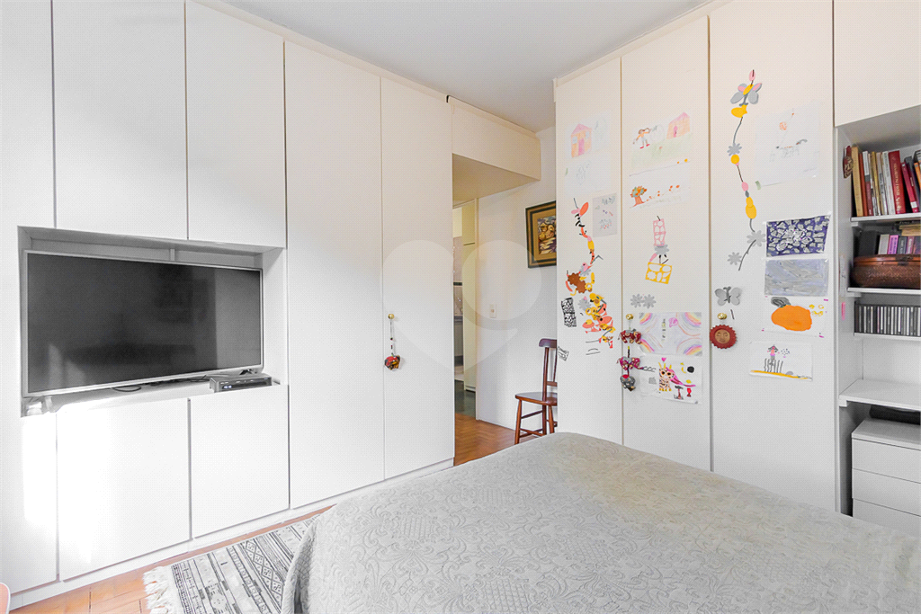 Apartamento Residencial - Alto de Pinheiros