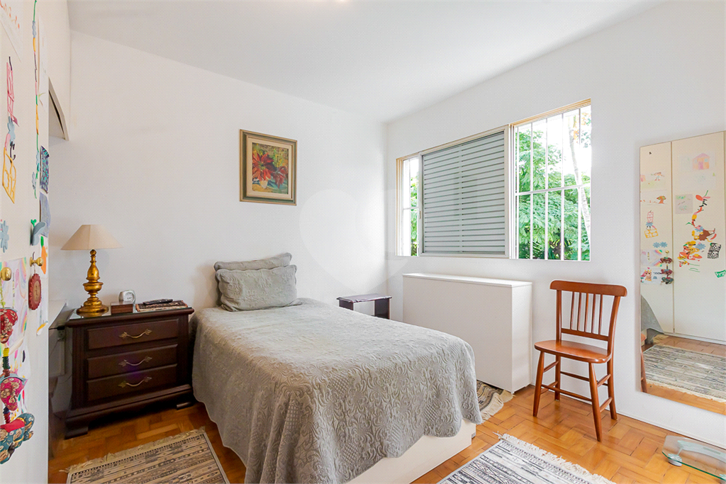 Apartamento Residencial - Alto de Pinheiros