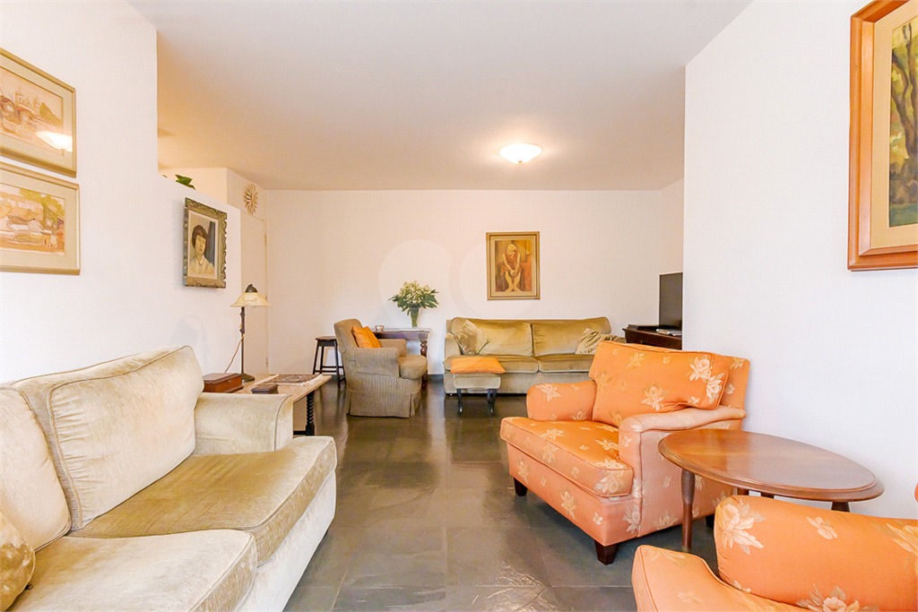 Apartamento Residencial - Alto de Pinheiros