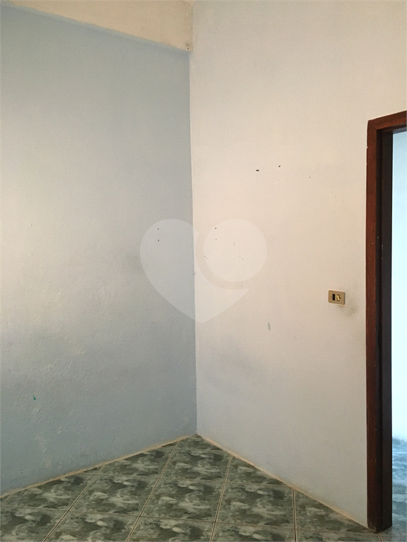 Apartamento à venda com 6 quartos, 160m² - Foto 12