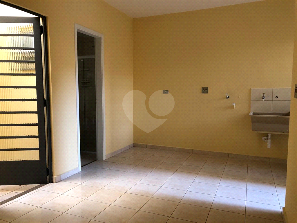 Casa à venda com 7 quartos, 240m² - Foto 21