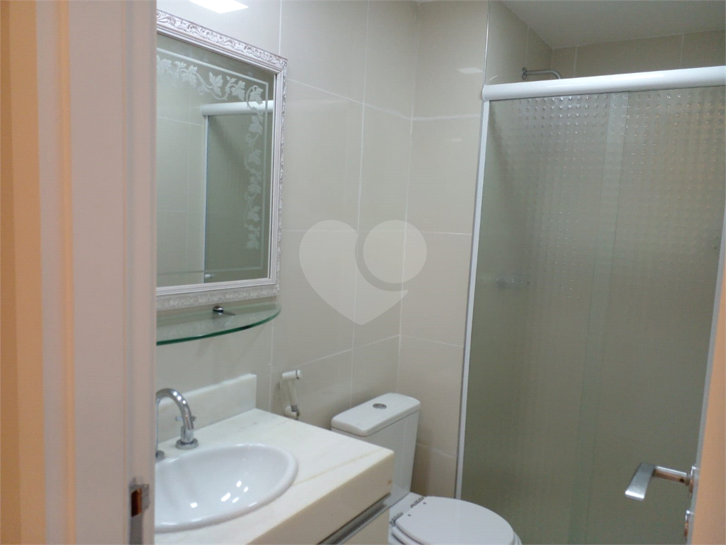 APARTAMENTO em ANÁLIA FRANCO